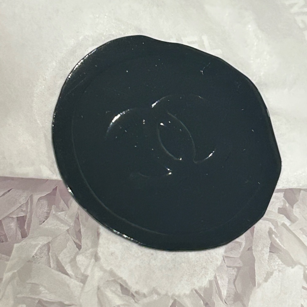 Empty Chanel Box - Picture 12 of 15